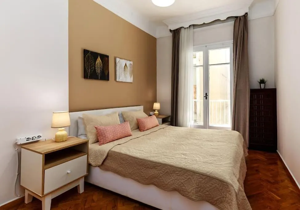 Perfect Location, Amazing View 3 Bedroom Apartment Selanik