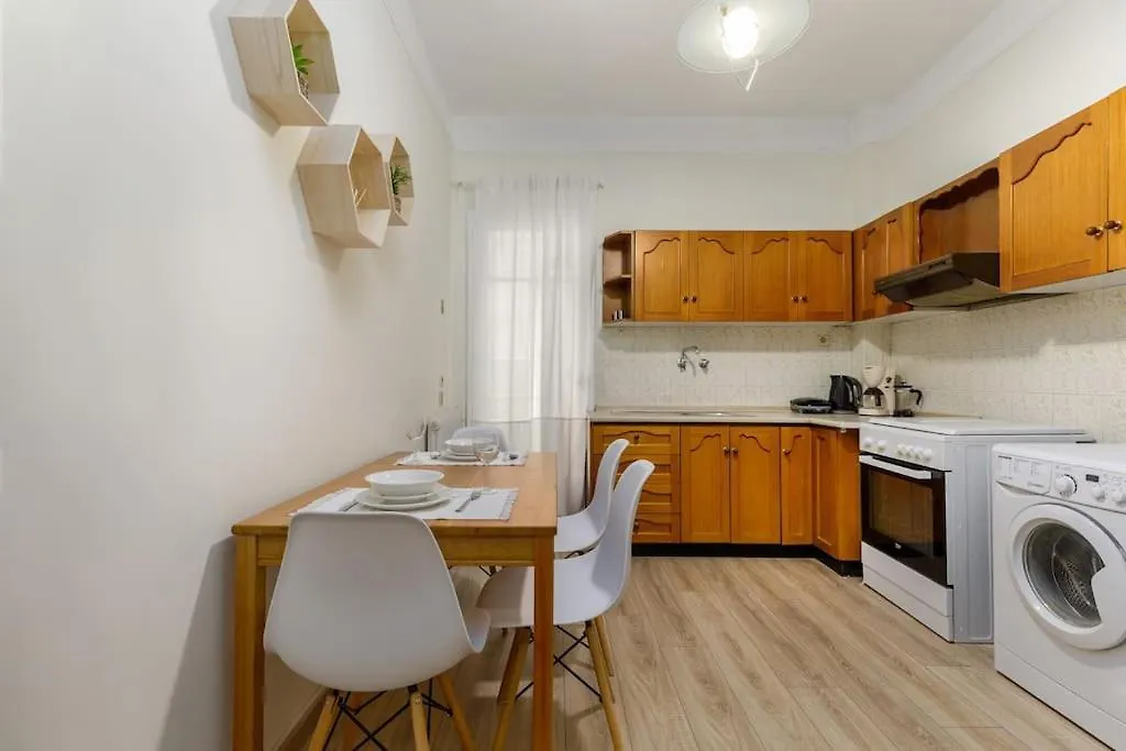 Perfect Location, Amazing View 3 Bedroom Apartment Selanik
